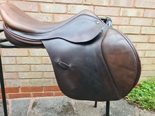 17 1/2" BROWN FARRINGTON REVOLVER JUMPING SADDLE - M FIT