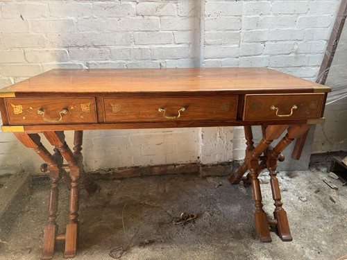 Solid wood vintage - , campaign