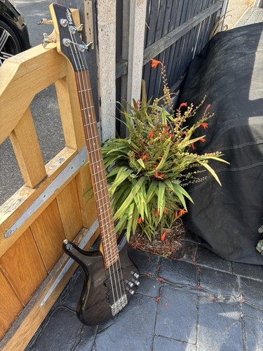 Vintage quality base guitar - quality,