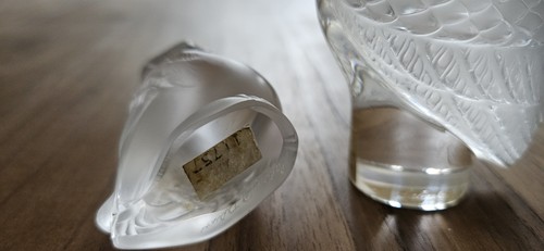 Lalique frosted pair owls - pair,