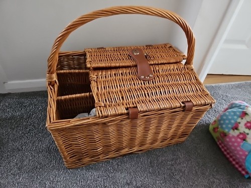 Extra large wicker picknic - large,