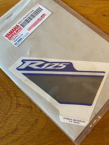 Yamaha decal graphic - 3,