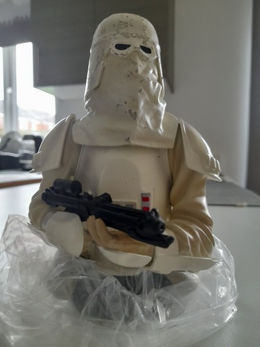 Gentle giant snowtrooper - giant,