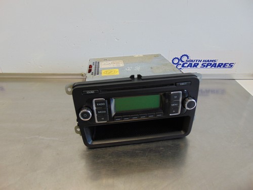 Golf stereo head unit mk5 - stereo,