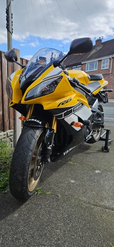 Yamaha yzf 2016 - yamaha,