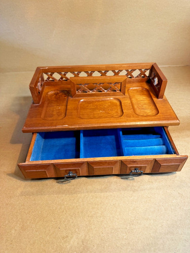 Vintage wooden jewelry box - vintage,