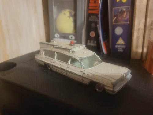Dinky toys 267 superior - toys,