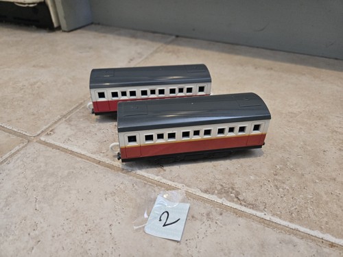 Red express coaches tomy - 2x,