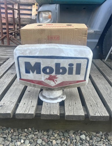 Vintage mobil mobiloil glass - mobil,