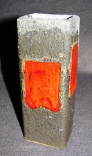 Roth Boar Rooster Pottery Vase Fat Lava Red/Black