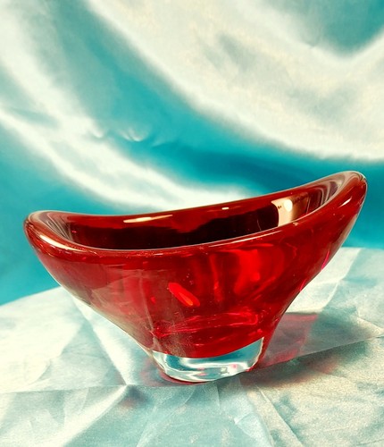 60s vintage retro - ruby, red