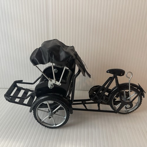 Vintage rickshaw wheel - 3, cycle