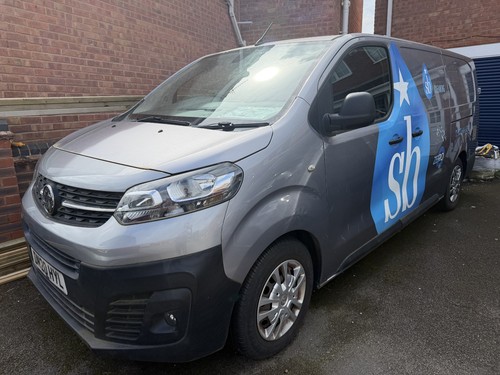Vauxhall vivaro xlwb with - vauxhall,
