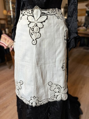 Antique lace large apron - antique,