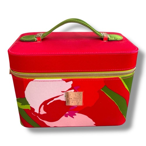 Ted baker vanity case - vanity,