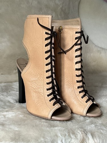 New authentic giuseppe - new!,
