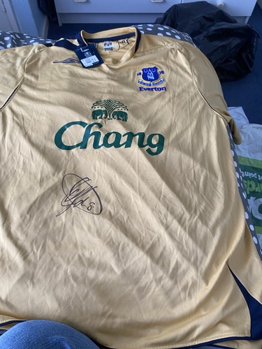 Everton shirt signed - by, andy