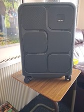 Tripp Hardshell  Cabin