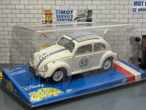 Boxed johnny lightning - 1:18,