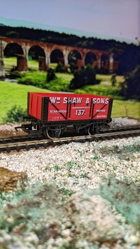 Vintage hornby gauge model - oo,