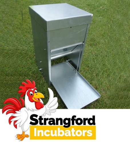 Galvanised treadle feeder - galvanised,
