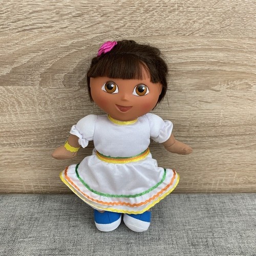 Dora the explorer - fiesta, doll