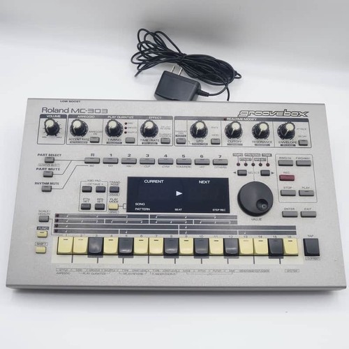 Roland 303 groovebox - roland,
