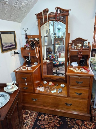 Edwardian dressing table - , with