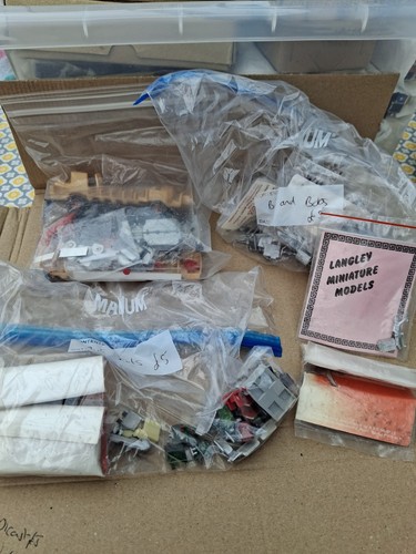 Model bus spares - model,