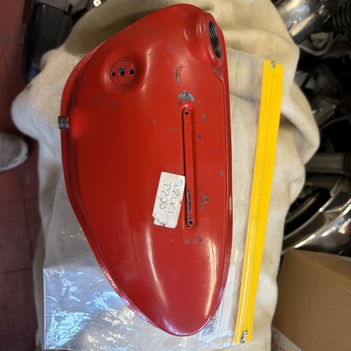 1966 suzuki t200 - oil,