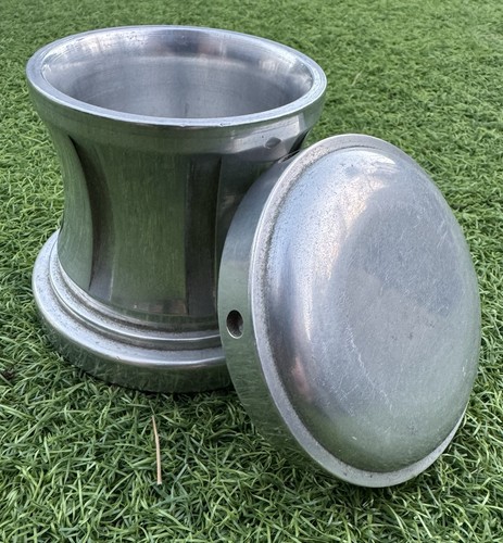 Vintage nautical capstan - capstan, /