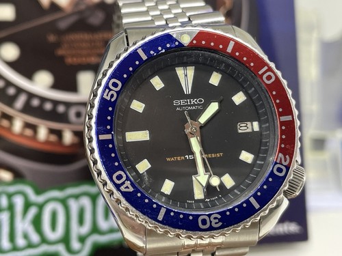 Seiko men black - watch,