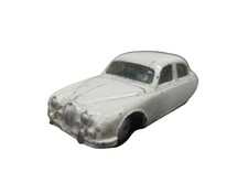 Corgi OriginalVintage white