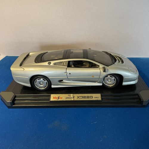 Maisto jaguar xj220 1992 - jaguar,