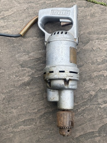 Vintage drill wolf - vintage, drill,