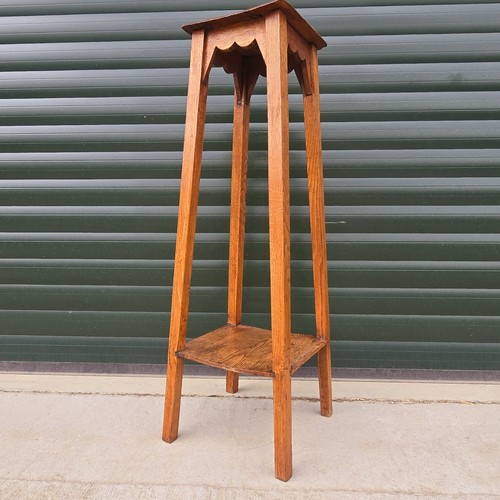 Arts and crafts style - arts, tall