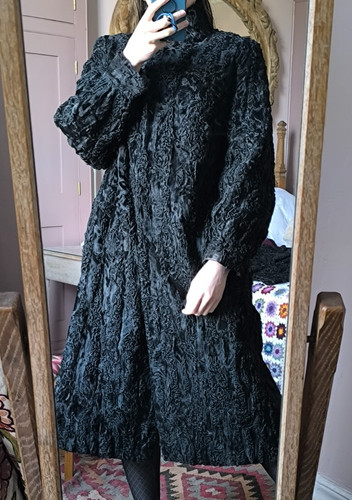 True vintage real fur - true,