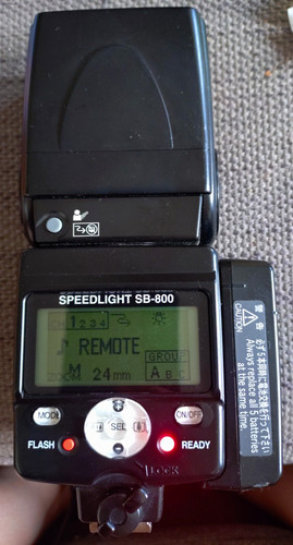 Nikon speedlight 800 strobe - speedlight,