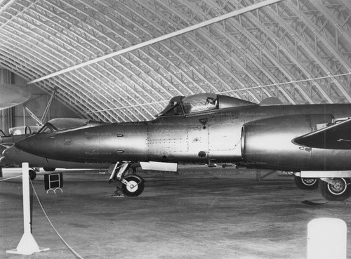 Gloster meteor aviation - gloster,
