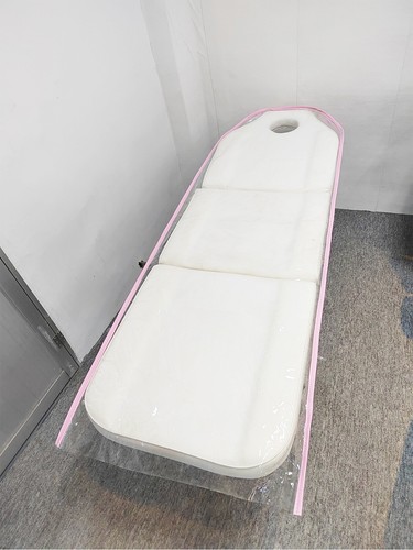Plastic pvc pink beauty bed - plastic/,