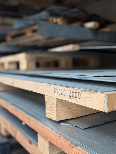 Galvanised steel metal sheet - galvanised,