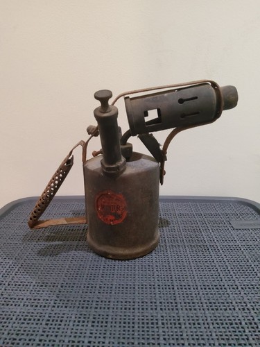 Brass paraffin blow - paraffin,