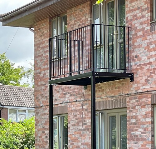 Dio met walk - walk-out, balcony