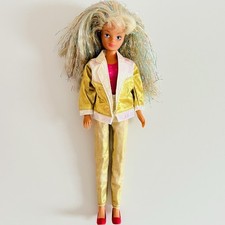 Vintage 80s 1988 Sindy Super