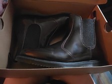 NEW Dr Martens Flora Cherry Red Only Worn Once. Size 6.