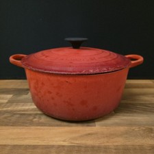 Le Creuset 24cm Red Cast Iron