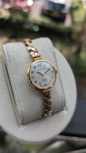 Lovely vintage ladies watch - , by
