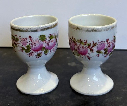 Pair vintage ceramic - of, egg