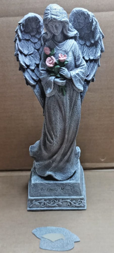 Standing grave angel - standing,