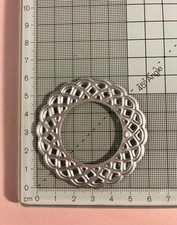 DECORATIVE CIRCULAR METAL